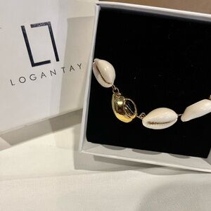 Gold and Cream Shell Bracelet